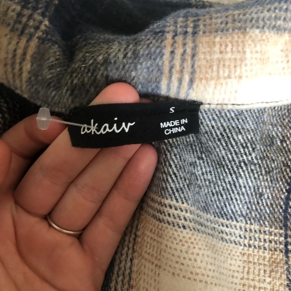 Beautiful long plaid shacket ! - Picture 2 of 2